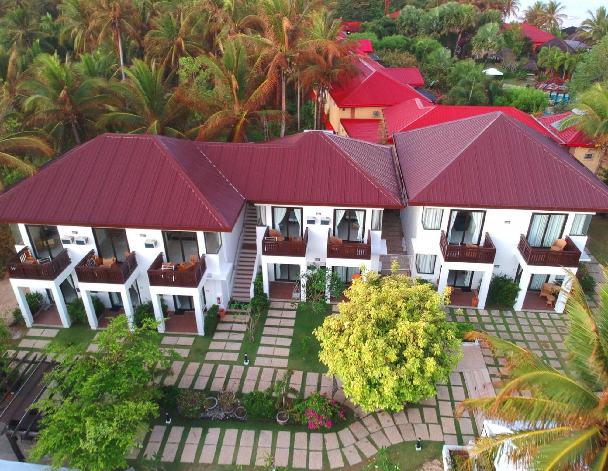 Puerto Del Sol Beach Resort And Hotel Club Bolinao Pangasinan Exterior photo