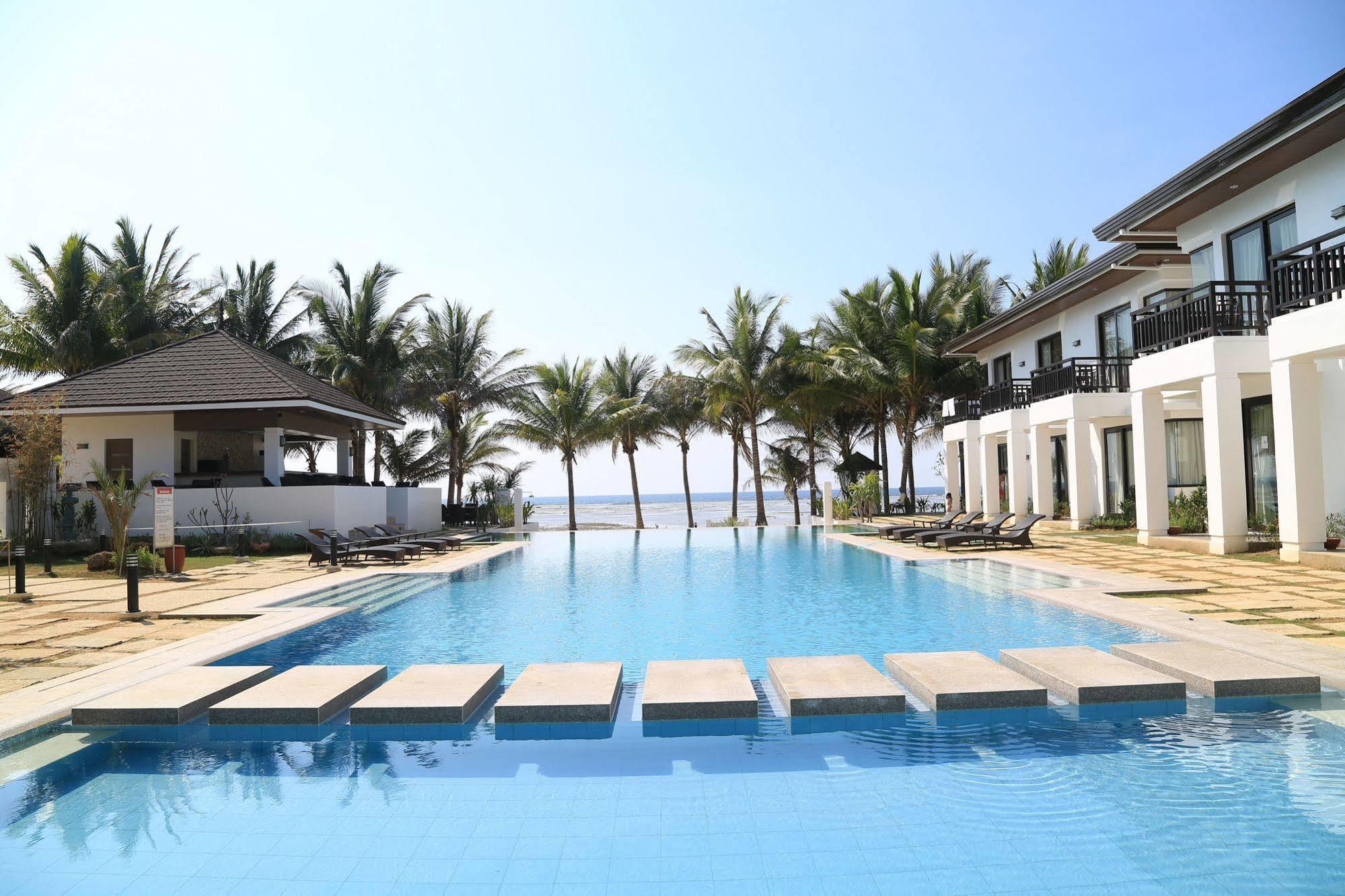 Puerto Del Sol Beach Resort And Hotel Club Bolinao Pangasinan Exterior photo