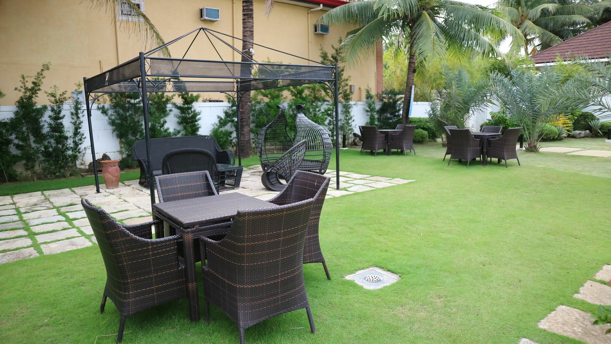 Puerto Del Sol Beach Resort And Hotel Club Bolinao Pangasinan Exterior photo